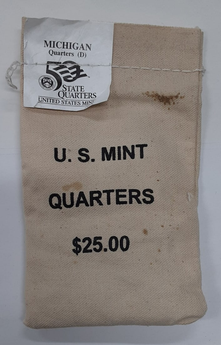2004 Michigan State Quarters $25 U.S. Mint Denver Bag 100 Uncirculated Coins: 2004 Michigan State Quarters $25 U.S. Mint Denver Bag 100 Uncirculated Coins This lot includes a $25 face value (100 coins) original U.S. Mint sewn bag containing 2004 Michigan State Quarters. The coi