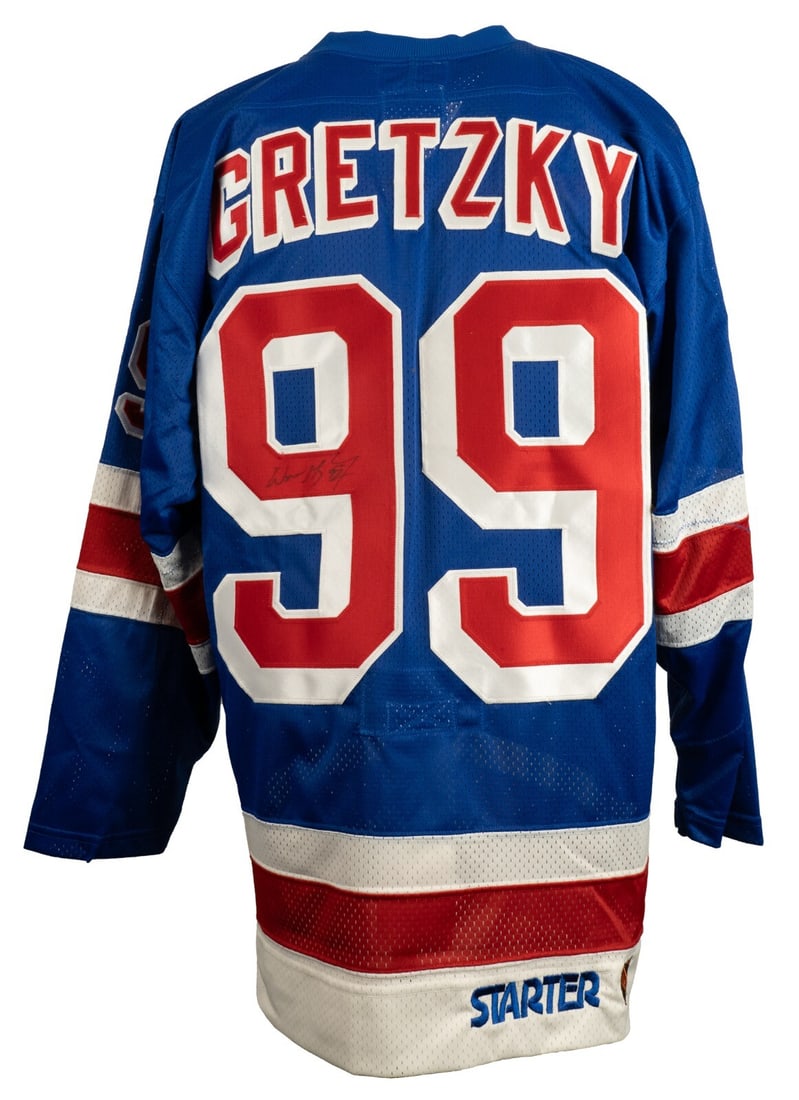 Wayne Gretzky Signed New York Rangers Jersey JSA COA Original: Wayne Gretzky Signed New York Rangers Jersey JSA COA Original Celebrate the legacy of hockey legend Wayne Gretzky with this authentic New York Rangers game model jersey. This remarkable piece features