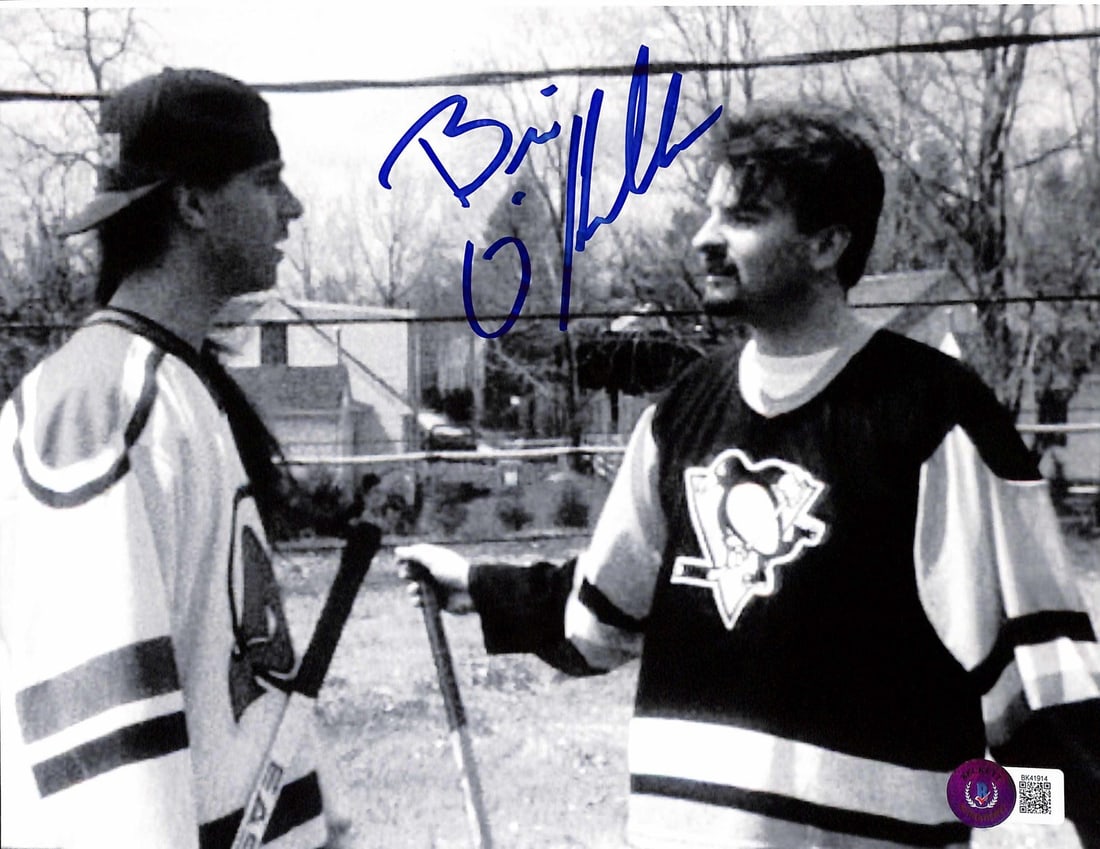 Brian O'Halloran Signed 8x10 Photo Clerks Beckett Certified: Brian O'Halloran Signed 8x10 Photo Clerks Beckett Certified This is an autographed 8x10 photograph of actor Brian O'Halloran, known for his role as "Dante Hicks" in the classic film Clerks. The signat