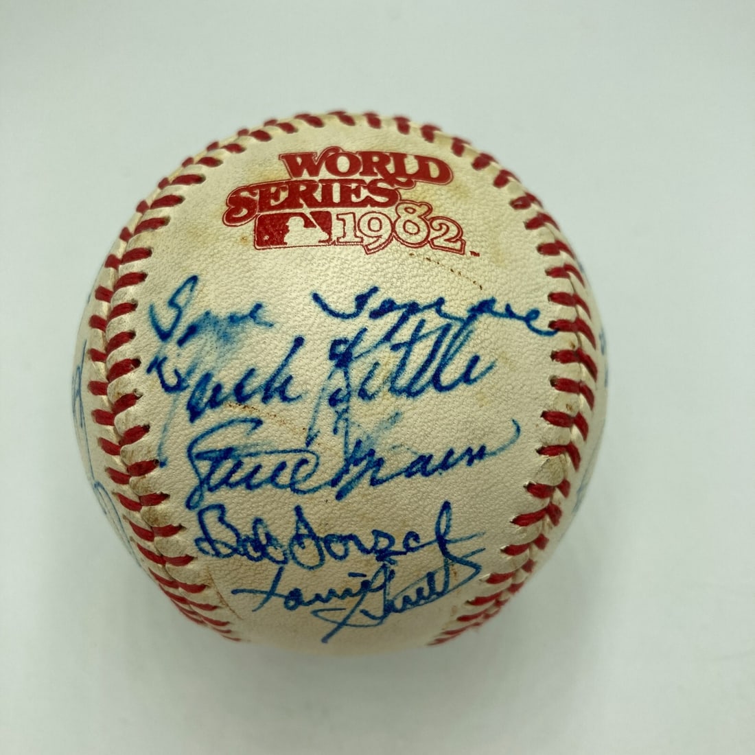 1982 St. Louis Cardinals Team Signed Baseball Beckett Authenticated: 1982 St. Louis Cardinals Team Signed Baseball Beckett Authenticated Celebrate the legacy of the 1982 St. Louis Cardinals with this team-signed baseball, featuring the autographs of notable players suc