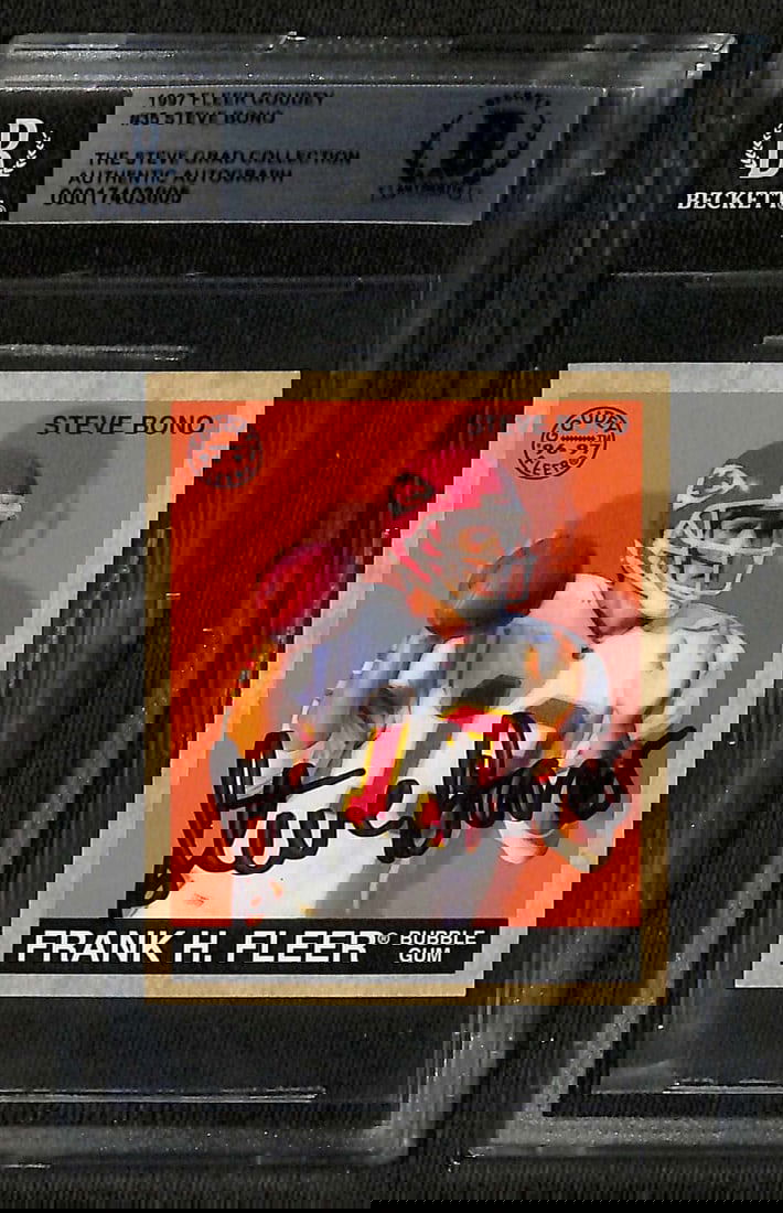 Kansas City Chiefs Steve Bono Autographed 1997 Fleer Goudey Card Beckett Authenticated: Kansas City Chiefs Steve Bono Autographed 1997 Fleer Goudey Card Beckett Authenticated This is an original 1997 Fleer Goudey #35 sports trading card, autographed in black permanent marker by Kansas Ci