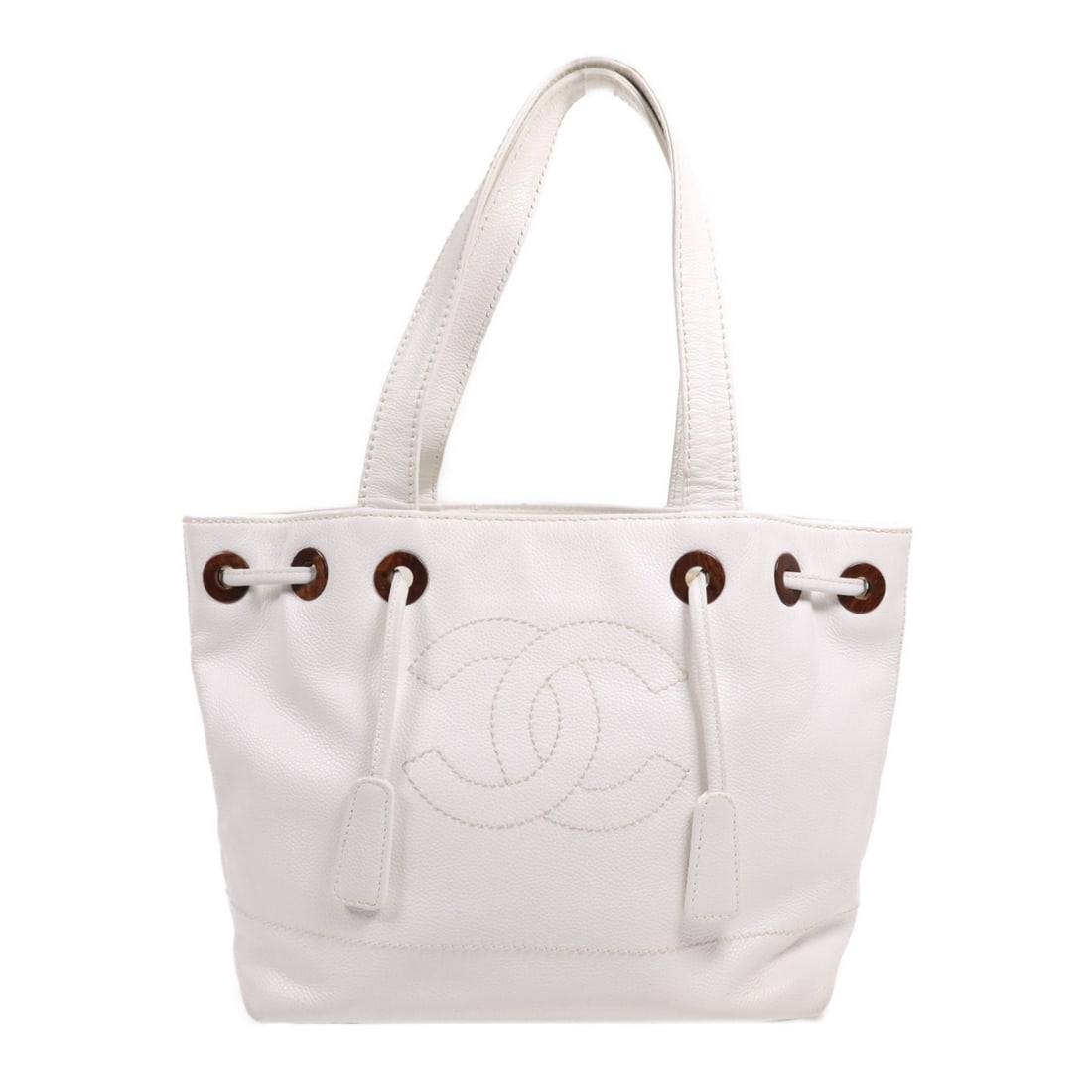 CHANEL Vintage White Calfskin Shoulder Bag with GHW: CHANEL Vintage White Calfskin Shoulder Bag with GHW This vintage CHANEL shoulder bag is crafted from premium white calfskin leather, epitomizing elegance and sophistication. The bag features a classic