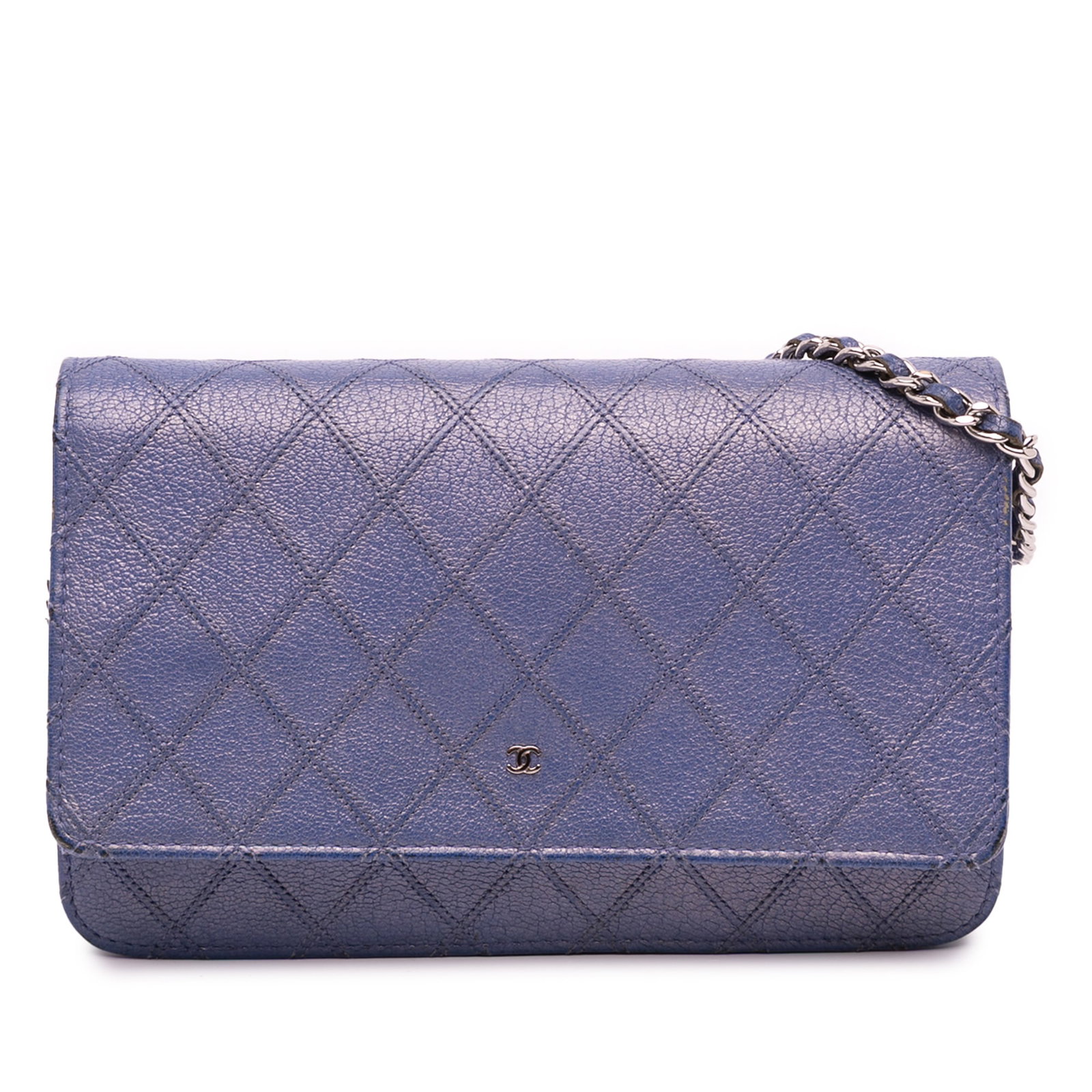 Chanel Blue Calfskin Double Stitched Wallet on Chain: Chanel Blue Calfskin Double Stitched Wallet on Chain Elevate your accessory collection with the Chanel CC Calfskin Double Stitched Wallet on Chain. This exquisite piece features a meticulously stitche