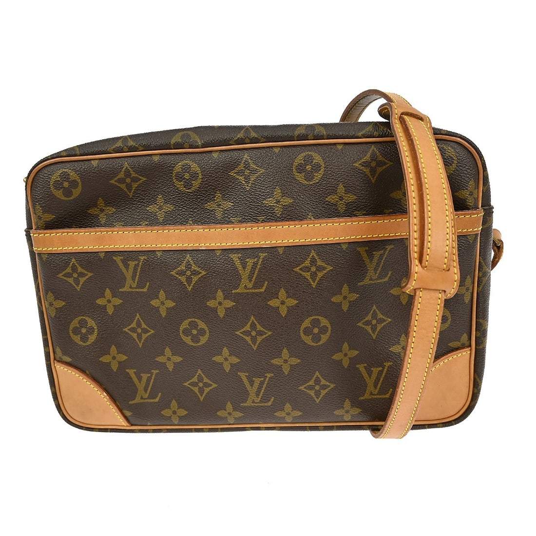 Louis Vuitton Trocadero 30 Monogram Canvas Vintage Crossbody Bag M51272: Louis Vuitton Trocadero 30 Monogram Canvas Vintage Crossbody Bag M51272 This Louis Vuitton Trocadero 30 shoulder bag features the iconic monogram canvas exterior with brown leather crossbody strap and