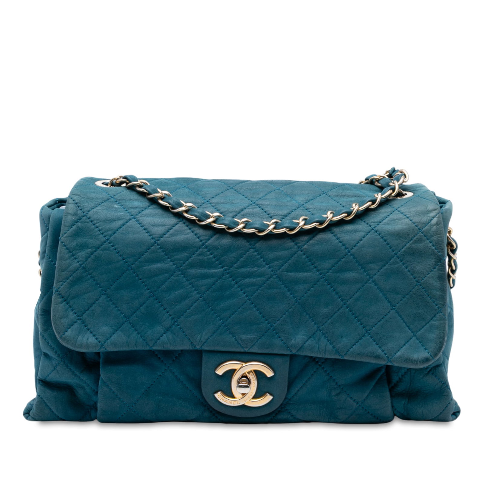 Chanel Large Quilted Iridescent Calfskin Flap Bag Blue Italy: Chanel Large Quilted Iridescent Calfskin Flap Bag Blue Italy Elevate your style with this stunning Chanel Large Quilted Iridescent Calfskin Chic Quilt Flap shoulder bag. Crafted from luxurious quilted
