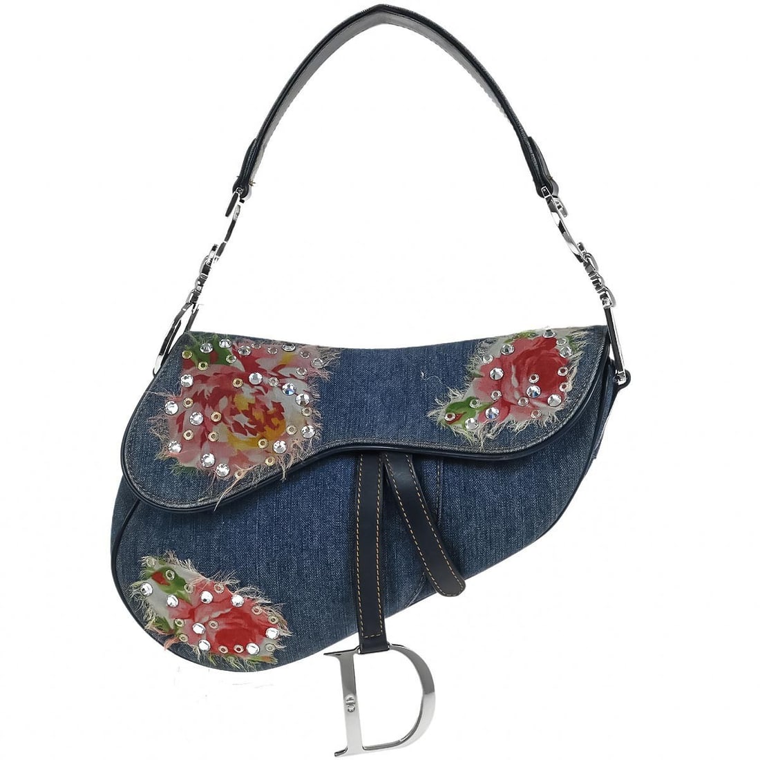 Dior Saddle Patchwork Blue Denim Medium Shoulder Bag 01RU1014: Dior Saddle Patchwork Blue Denim Medium Shoulder Bag 01RU1014 This Christian Dior Saddle handbag features a distinctive blue denim patchwork design with leather accents. The medium-sized bag offers a