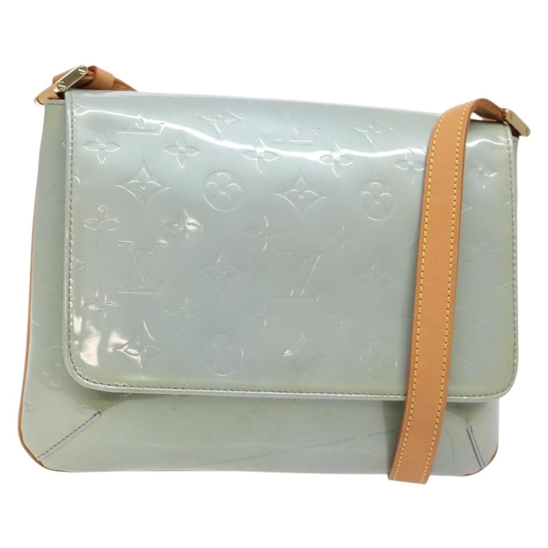 LOUIS VUITTON Monogram Vernis Thompson Street Bag Lavande M91009 Authentic: LOUIS VUITTON Monogram Vernis Thompson Street Bag Lavande M91009 Authentic Discover the elegance of the LOUIS VUITTON Monogram Vernis Thompson Street Bag in a stunning Lavande hue. This shoulder bag i