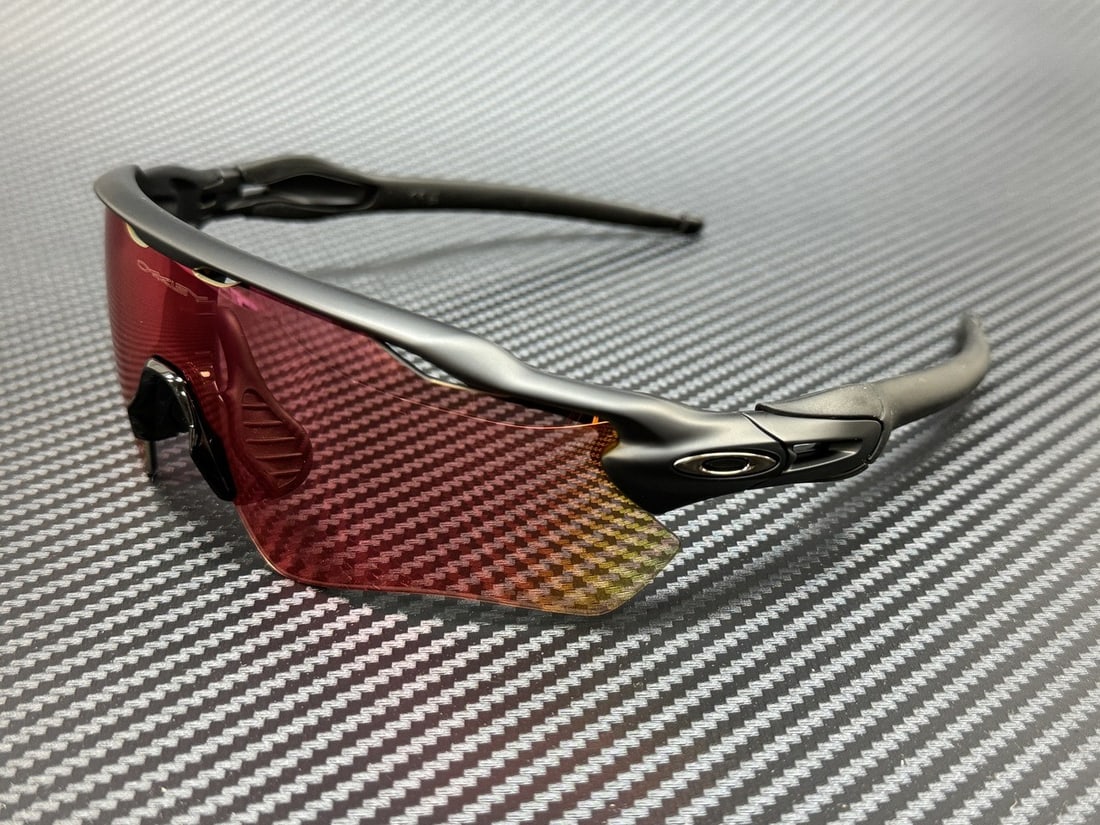 Oakley OO9208 90 Matte Black Prizm Trail Torch Sunglasses 65mm (1 of 5)