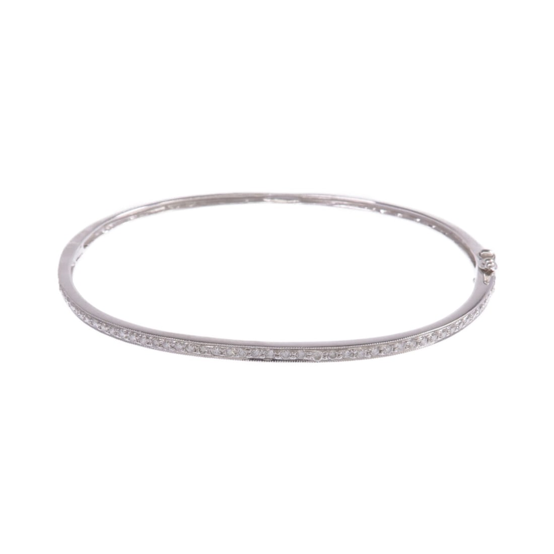 18K White Gold Diamond Bracelet with Clear Stones: 18K White Gold Diamond Bracelet with Clear Stones This elegant bracelet features sparkling diamonds set in 18K white gold. Crafted in a classic design, it showcases clear gemstones and offers a refine