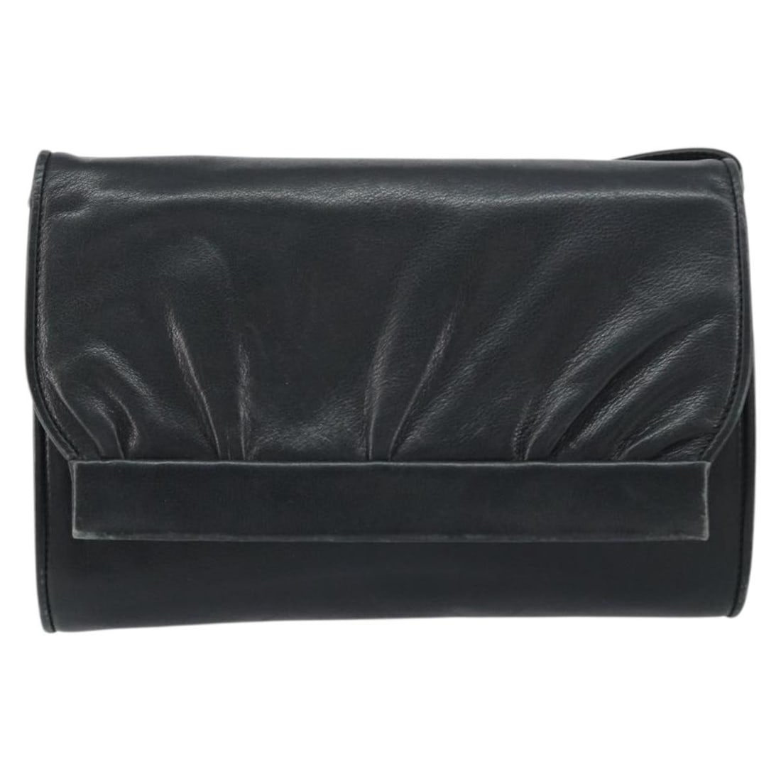 Black Leather Gucci Vintage Shoulder Bag for Women: Black Leather Gucci Vintage Shoulder Bag for Women This Gucci vintage shoulder bag is crafted from black leather and designed for women. It features a classic silhouette with a shoulder strap. The bag