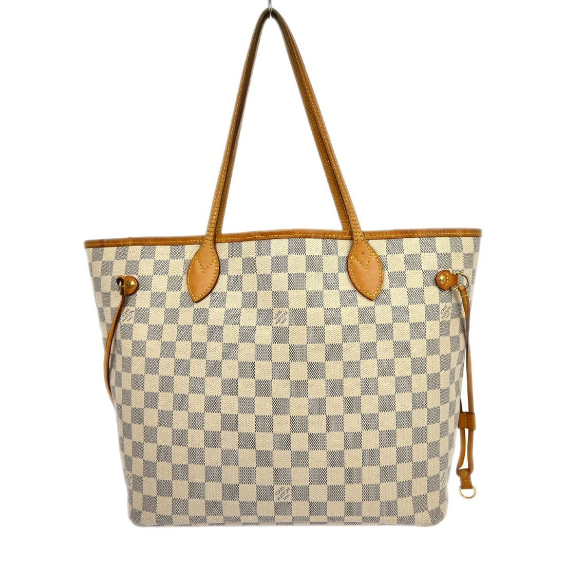 Louis Vuitton Neverfull MM Damier Azur Canvas Medium Tote Shoulder Bag N41361: Louis Vuitton Neverfull MM Damier Azur Canvas Medium Tote Shoulder Bag N41361 This Louis Vuitton Neverfull MM shoulder bag features the iconic Damier Azur canvas with leather trim. Designed for casual