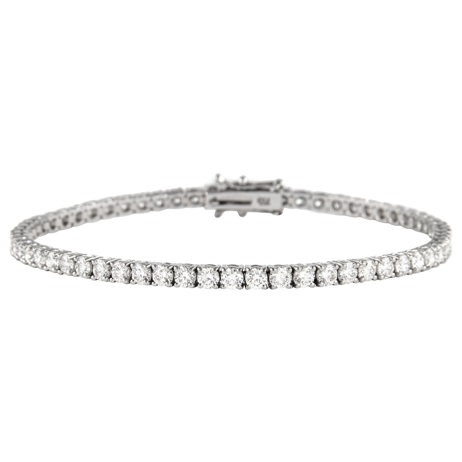 4.35ct Diamond Tennis Bracelet 18k White Gold GIA Appraisal: 4.35ct Diamond Tennis Bracelet 18k White Gold GIA Appraisal This exquisite 4.35ct diamond tennis bracelet is crafted from luxurious 18k white gold. Featuring 63 round brilliant diamonds, this timeless