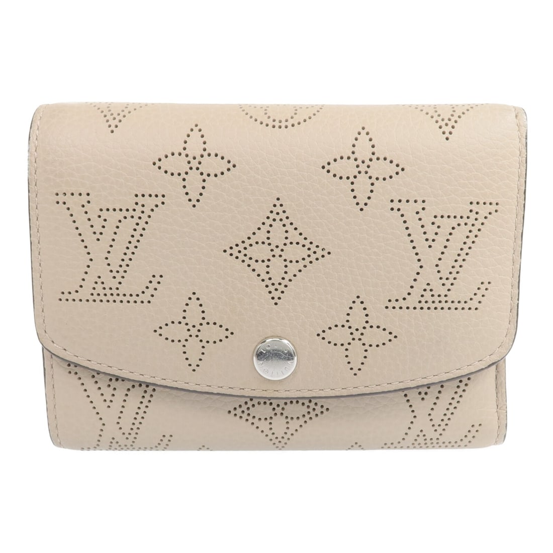 Louis Vuitton Mahina Galet Victorine Tri-Fold Wallet M82680 Beige Lambskin: Louis Vuitton Mahina Galet Victorine Tri-Fold Wallet M82680 Beige Lambskin This Louis Vuitton Victorine tri-fold wallet features the signature Monogram Mahina design in Galet beige. Crafted from lambs