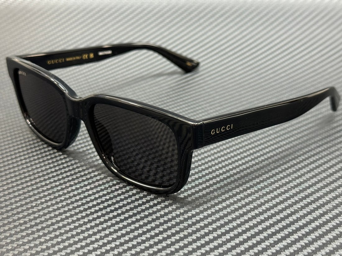 GUCCI GG1583S 001 Black Frame Grey Lens Men's Sunglasses with Authenticity: GUCCI GG1583S 001 Black Frame Grey Lens Men's Sunglasses with Authenticity Elevate your eyewear collection with these GUCCI GG1583S 001 sunglasses, designed for men. Featuring a sleek black frame, the