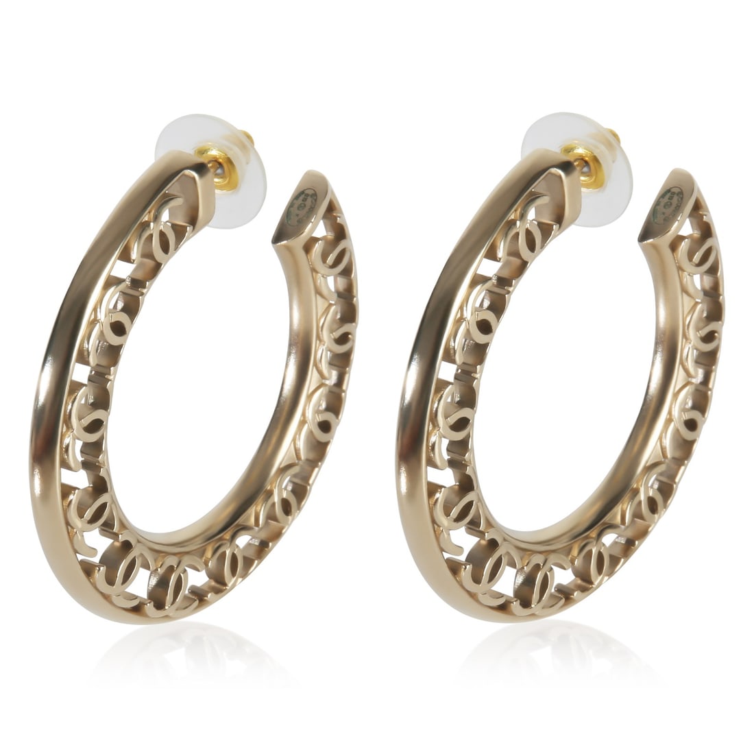 2019 Chanel Large CC Gold Plated Hoop Earrings: 2019 Chanel Large CC Gold Plated Hoop Earrings These Chanel 2019 Large CC hoop earrings feature a striking gold-plated finish and showcase the iconic CC design. Crafted in Italy, these unisex earrings