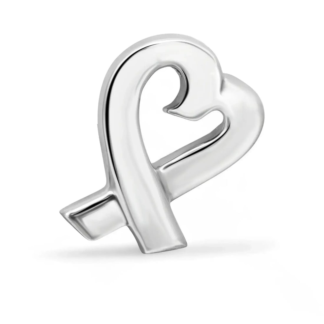 Tiffany & Co. Paloma Picasso Heart Pendant 925 Sterling Silver Engraved: Tiffany & Co. Paloma Picasso Heart Pendant 925 Sterling Silver Engraved Celebrate love with the Tiffany & Co. Paloma Picasso Loving Heart Pendant, exquisitely crafted from 925 sterling silver. This ch