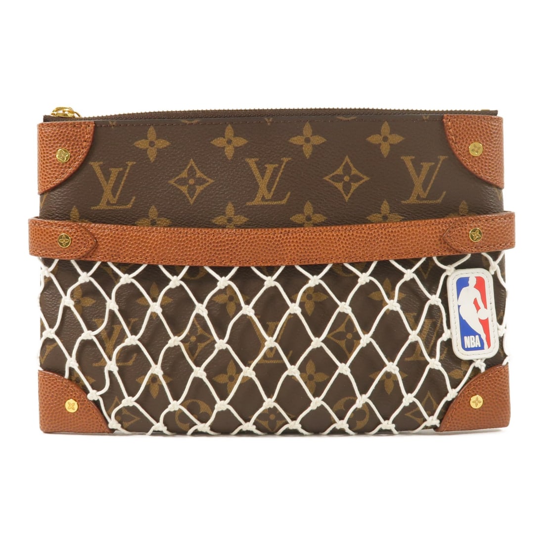 Louis Vuitton NBA Monogram Brown Flat Pouch with Gold Hardware M80543: Louis Vuitton NBA Monogram Brown Flat Pouch with Gold Hardware M80543 This Louis Vuitton NBA Net Flat Pouch features the iconic Monogram brown PVC coated canvas, designed in collaboration with the NBA