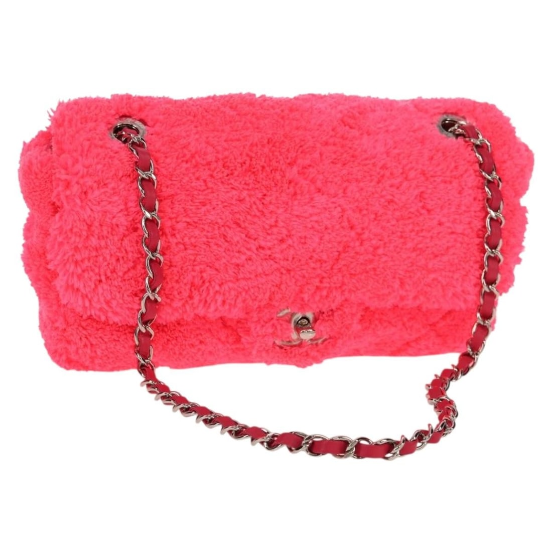 CHANEL Matelasse 25 Pink Silver Chain Shoulder Bag Auth Italy: CHANEL Matelasse 25 Pink Silver Chain Shoulder Bag Auth Italy This exquisite CHANEL Matelasse 25 Chain Shoulder Bag is crafted from luxurious pile material in a stunning pink and silver color combinat