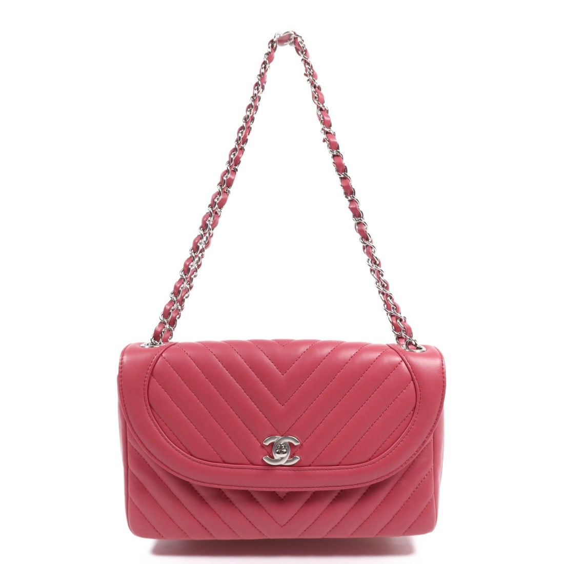 CHANEL Red Calfskin Leather Chain Shoulder Bag with SHW: CHANEL Red Calfskin Leather Chain Shoulder Bag with SHW This elegant CHANEL shoulder bag is crafted from luxurious calfskin leather in a striking red color. With a height of 6.2 inches, a depth of 2.8