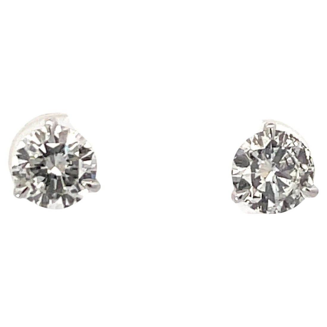 Harbor Diamonds 2.09ct H-I I1 Diamond Stud Earrings 18k White Gold: Harbor Diamonds 2.09ct H-I I1 Diamond Stud Earrings 18k White Gold These stunning diamond stud earrings feature a total weight of 2.09 carats, showcasing round cut diamonds with a color grade of H and