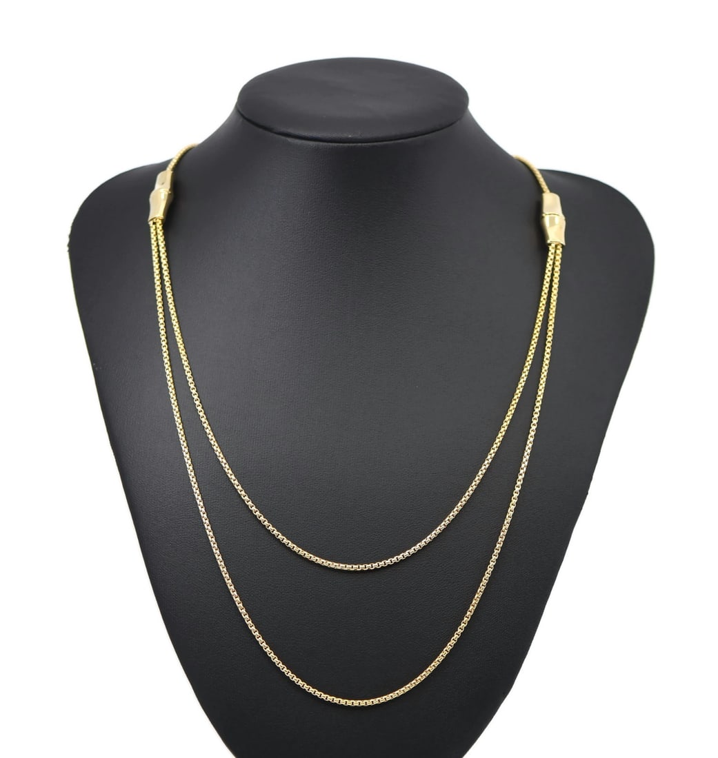 Gucci Bamboo 18K Yellow Gold Chain Necklace 28 Inches Authentic: Gucci Bamboo 18K Yellow Gold Chain Necklace 28 Inches Authentic This exquisite Gucci Bamboo necklace is a stunning piece crafted from 18K yellow gold. The unique design features a chain style that bea