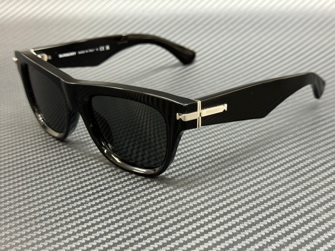 Burberry BE4438U Black Grey 53mm Men's Sunglasses with Authenticity Certificate: Burberry BE4438U Black Grey 53mm Men's Sunglasses with Authenticity Certificate Experience luxury and style with these Burberry BE4438U 300187 sunglasses. Featuring a sleek black frame and grey lenses
