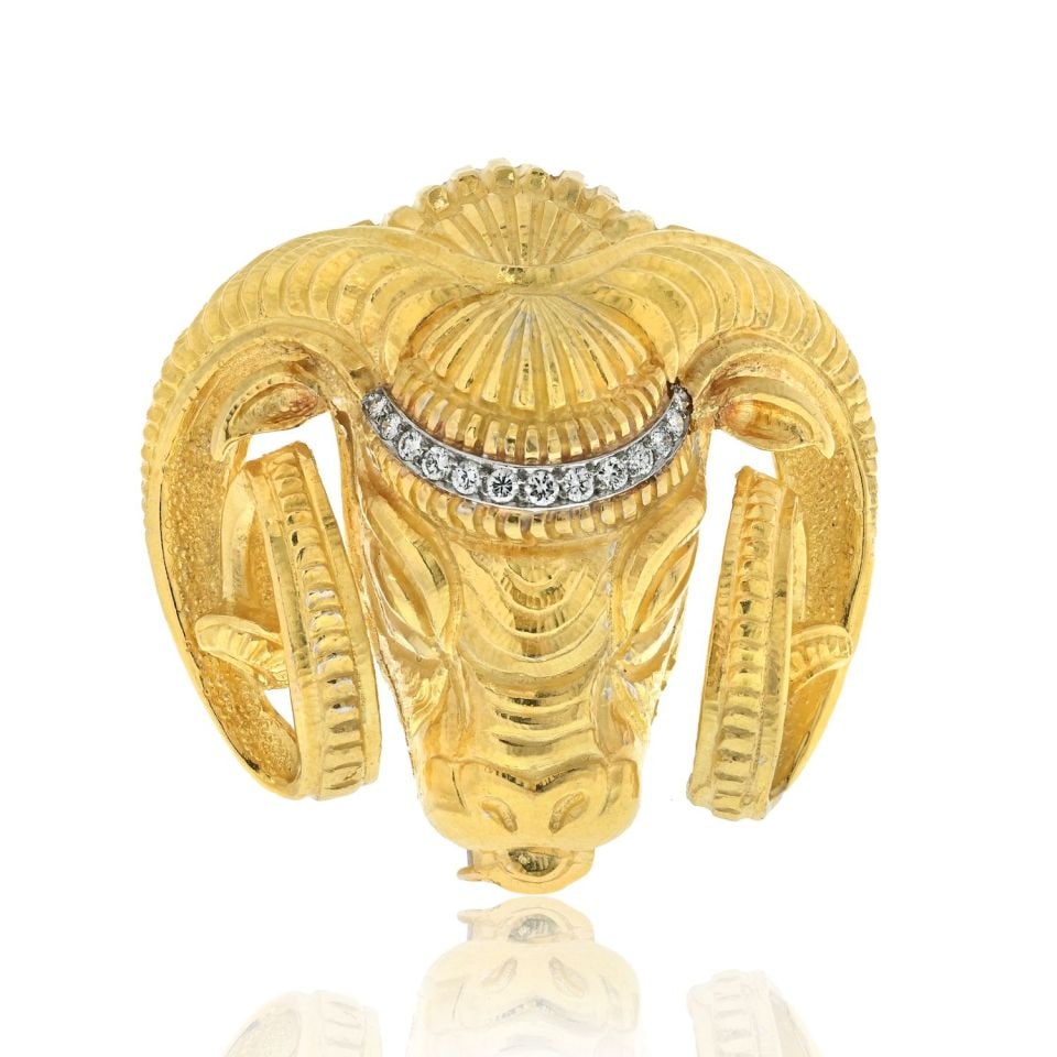 David Webb 1980s Platinum 18K Yellow Gold Ram Diamond Brooch: David Webb 1980s Platinum 18K Yellow Gold Ram Diamond Brooch Introducing a stunning brooch from David Webb's "Kingdom Collection," featuring an intricately designed Ram's Head. This exquisite piece is