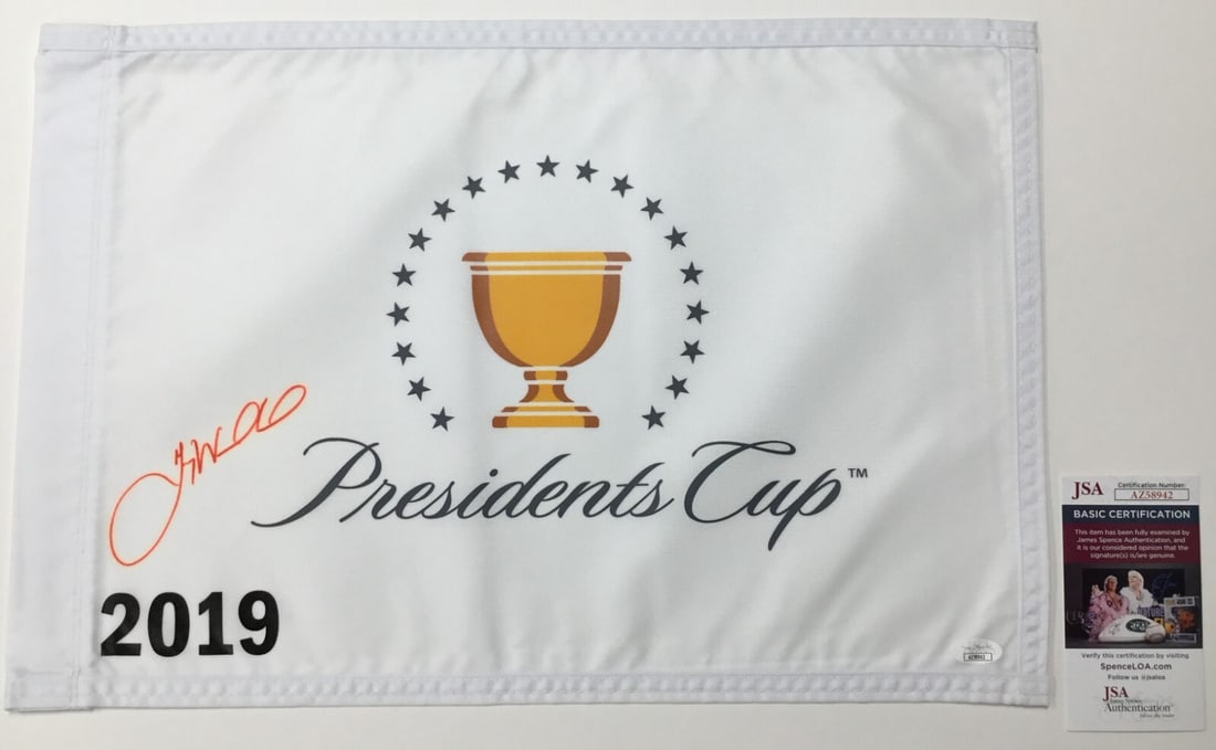 Gary Woodland Signed The President's Cup 2019 Pin Flag JSA Authenticated (1 of 4)