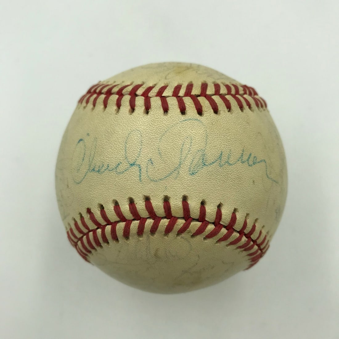 1979 Pittsburgh Pirates Team Signed NL Baseball with PSA DNA COA (1 of 8)