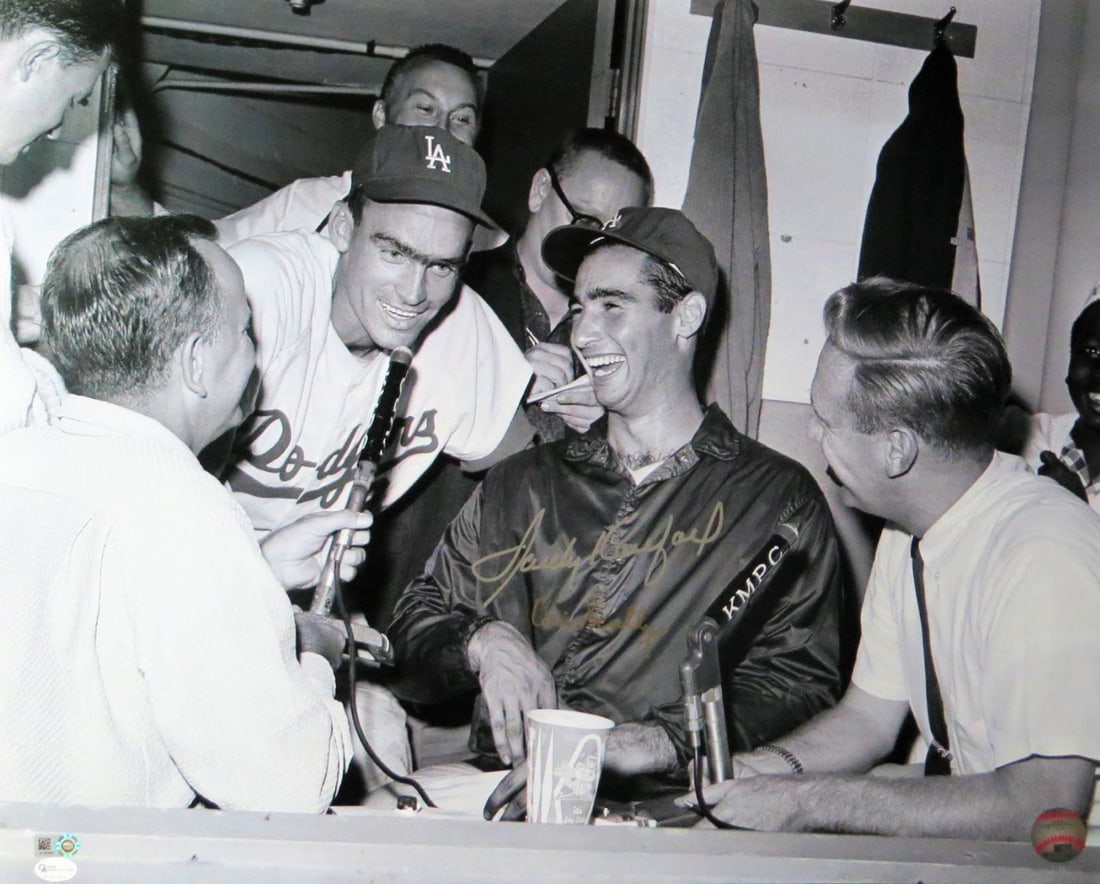Sandy Koufax Vin Scully Dual Signed 16X20 Dodgers Photo Online Authentics (1 of 2)