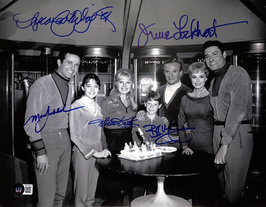 11x14 Photo Signed by Lost in Space Cast Beckett Authenticated (1 of 1)