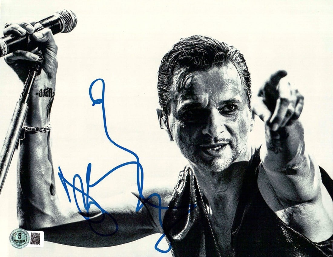 Dave Gahan Autographed Depeche Mode 8X10 Photo Beckett Authenticated (1 of 2)