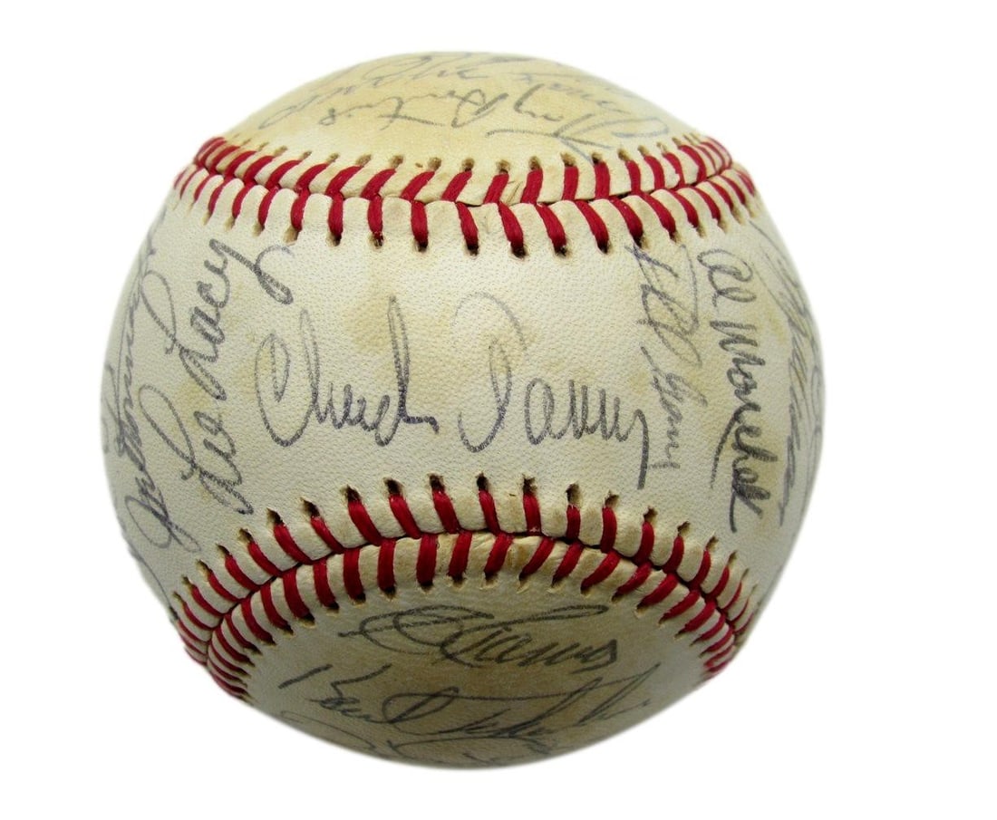 1979 Pittsburgh Pirates Team Signed Baseball 30 Autographs PSA Hologram (1 of 10)