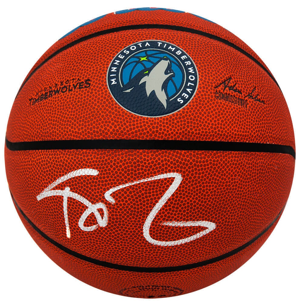 Kevin Garnett Signed Wilson Timberwolves NBA Basketball with COA (1 of 1)