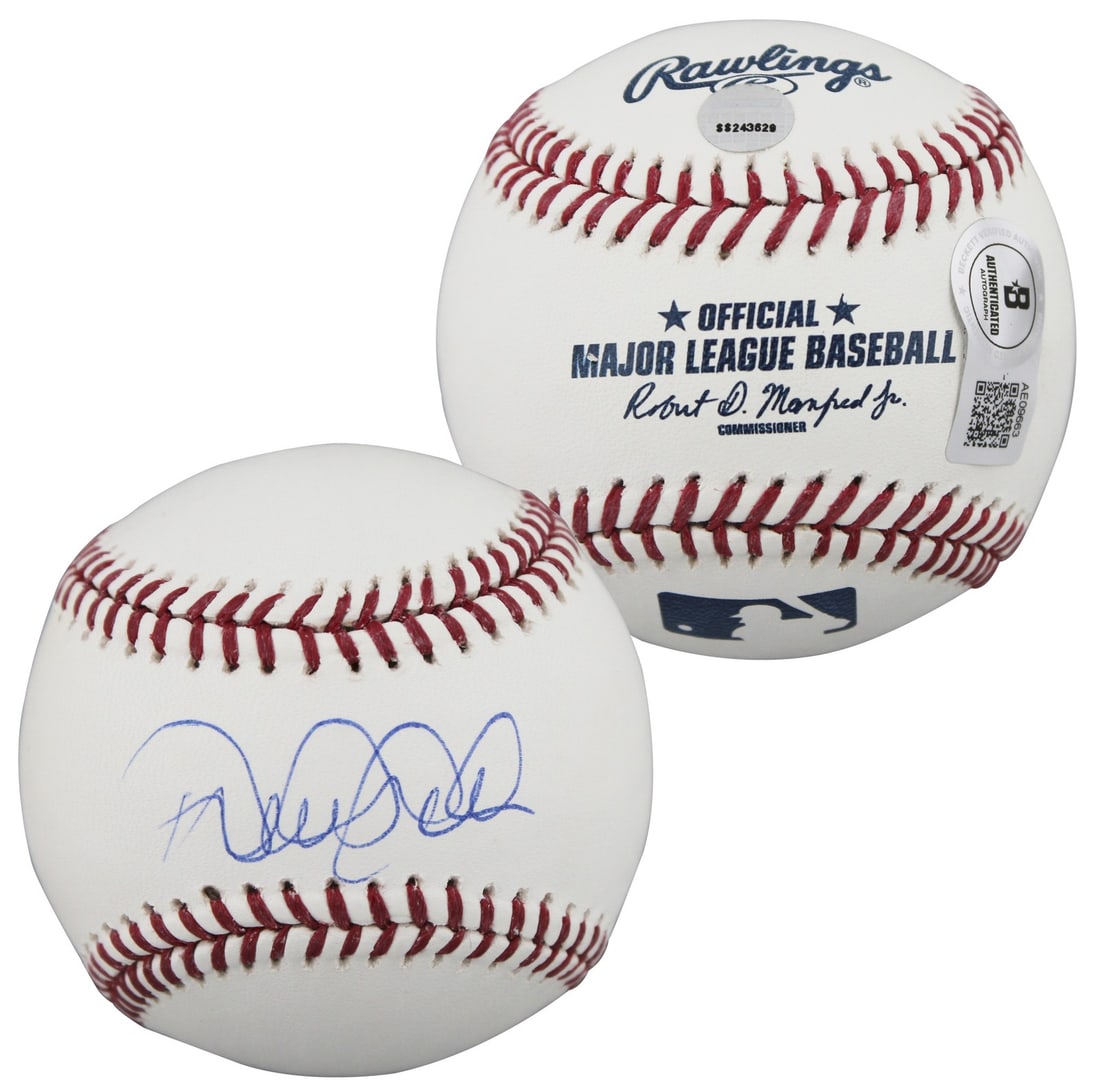 Derek Jeter Signed Manfred Oml Baseball New York Yankees BAS Authenticated (1 of 4)