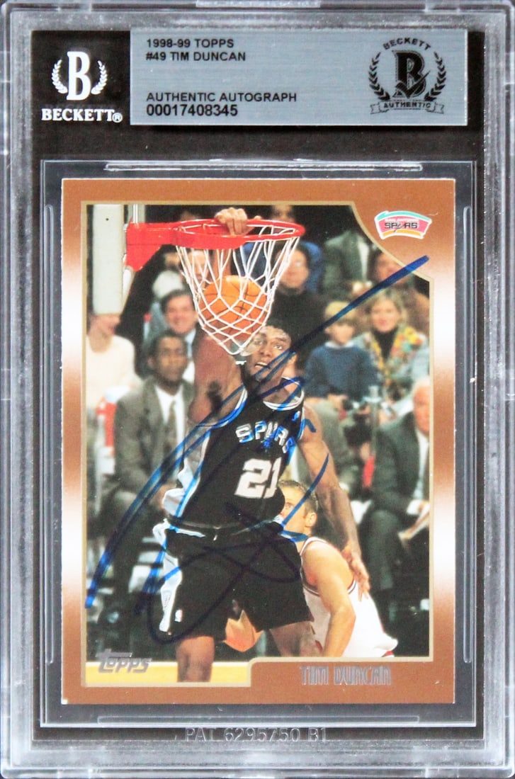 Tim Duncan Signed 1998 Topps #49 Card Beckett Authenticated (1 of 2)