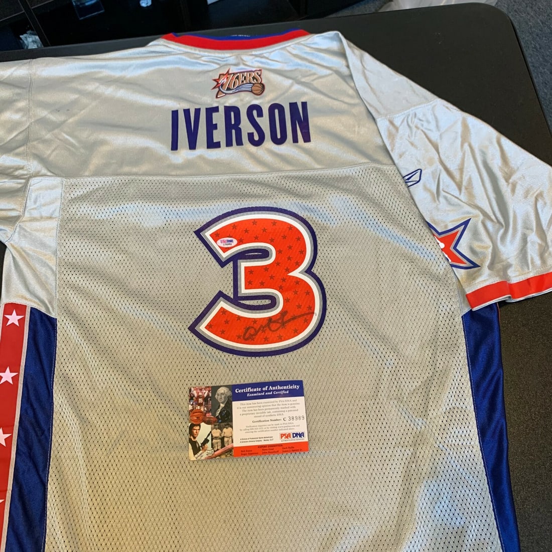 Allen Iverson Signed 2005 All Star Game Jersey PSA/DNA Philadelphia 76ers (1 of 9)