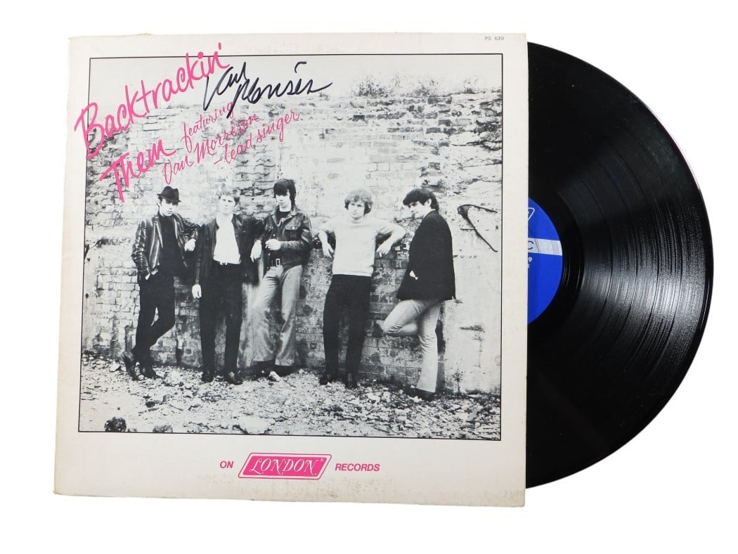 Van Morrison Backtrackin' Signed Album Cover Beckett Authenticated (1 of 4)
