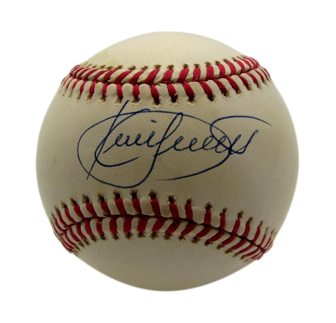 Autographed OAL Baseball by Kirby Puckett Hall of Fame Twins PSA DNA Authenticated (1 of 4)
