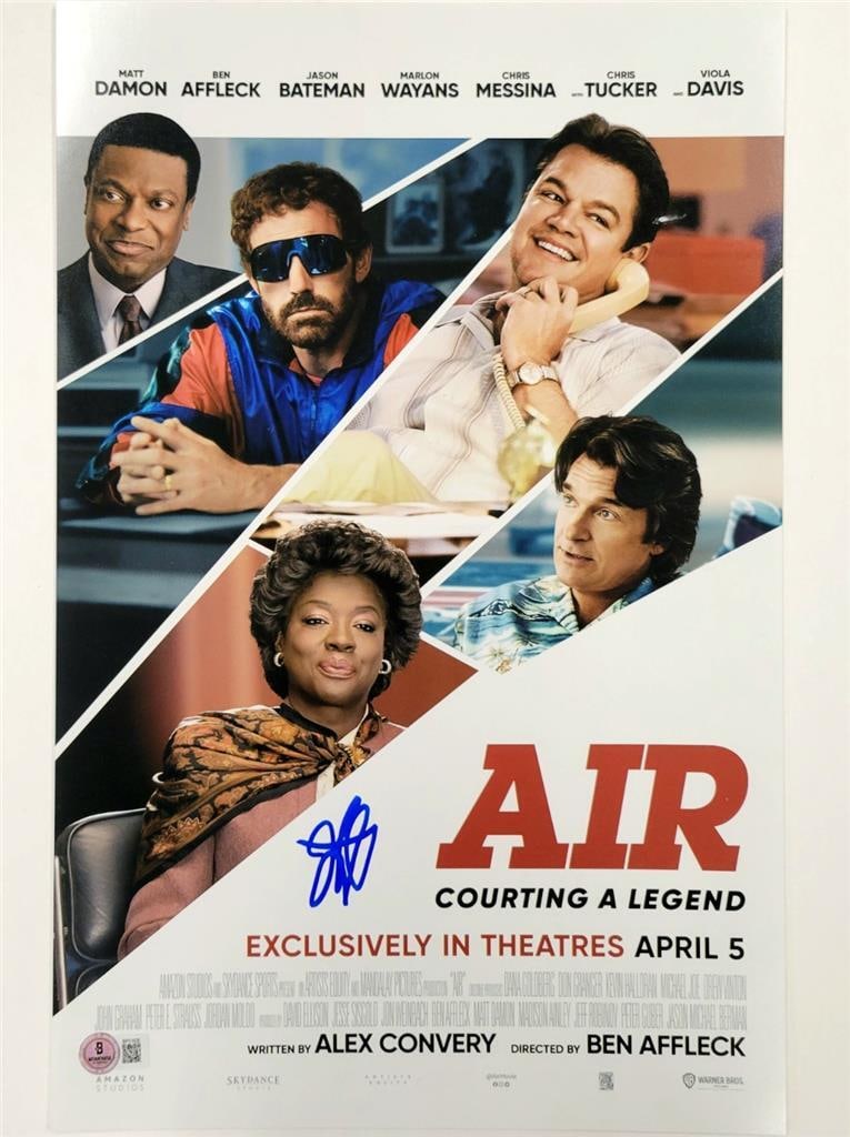 Jason Bateman Autographed Air 11x17 Photo with Beckett Authentication (1 of 3)