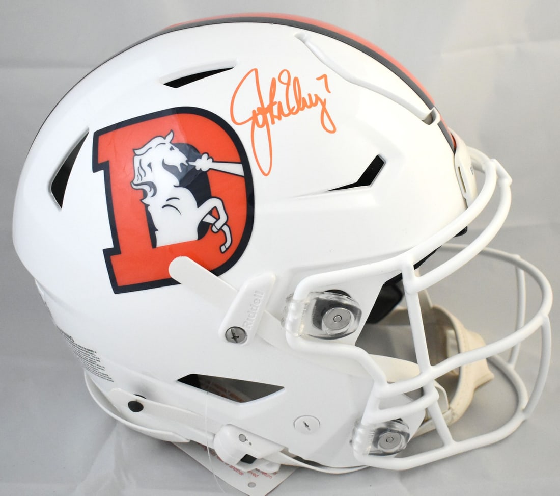 Denver Broncos Speedflex Alternate Helmet Signed by John Elway with Beckett Hologram (1 of 5)