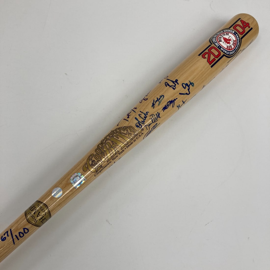 2004 Boston Red Sox Team Signed World Series Bat MLB Authenticated (1 of 15)