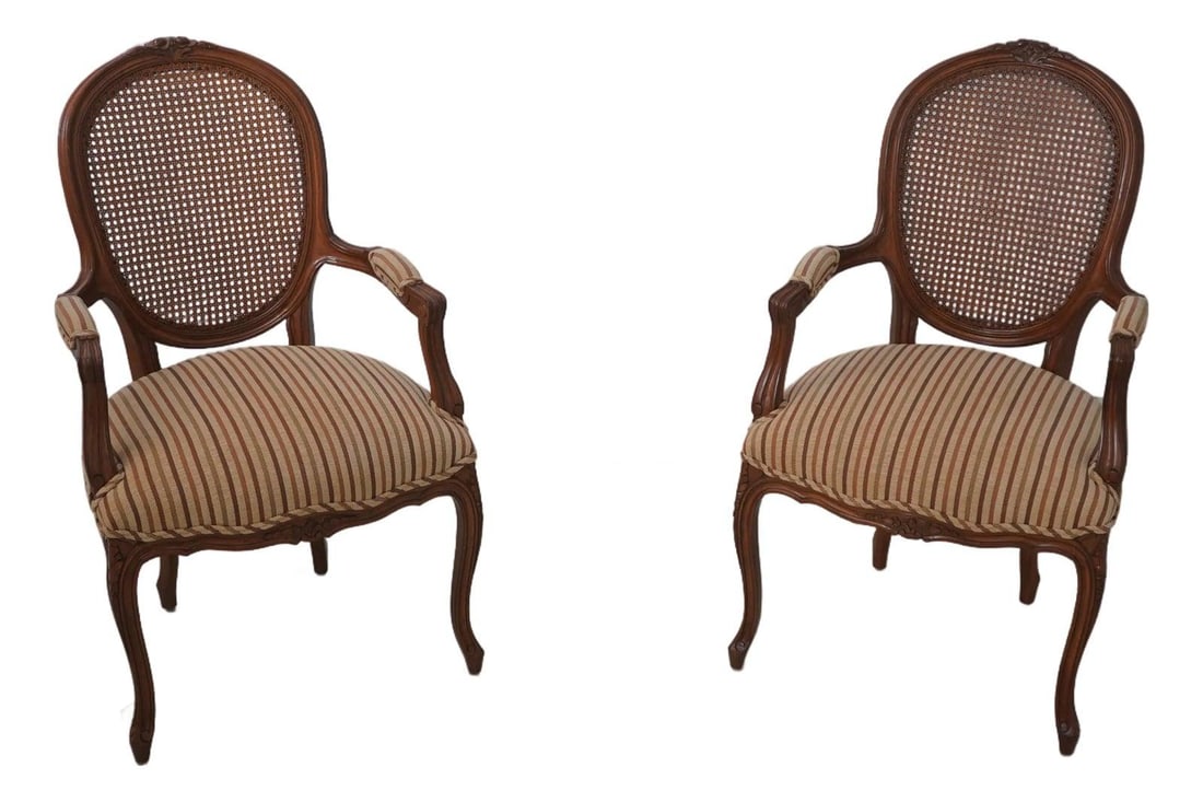 Henredon French Louis XV Cane Back Armchairs Pair (1 of 10)