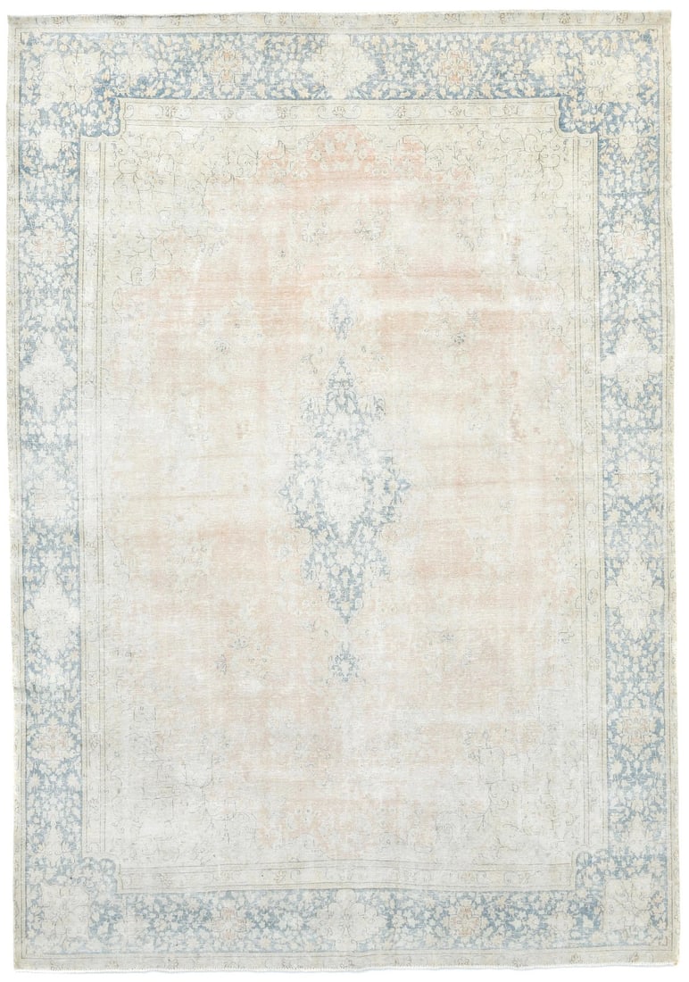 Vintage Floral Hand-Knotted Wool Rug 9'2 x 13'3 Eco-Friendly: Vintage Floral Hand-Knotted Wool Rug 9'2 x 13'3 Eco-Friendly Enhance your living space with this stunning Semi-Antique Floral Distressed Oriental Rug, perfect for vintage farmhouse decor. Measuring 9'