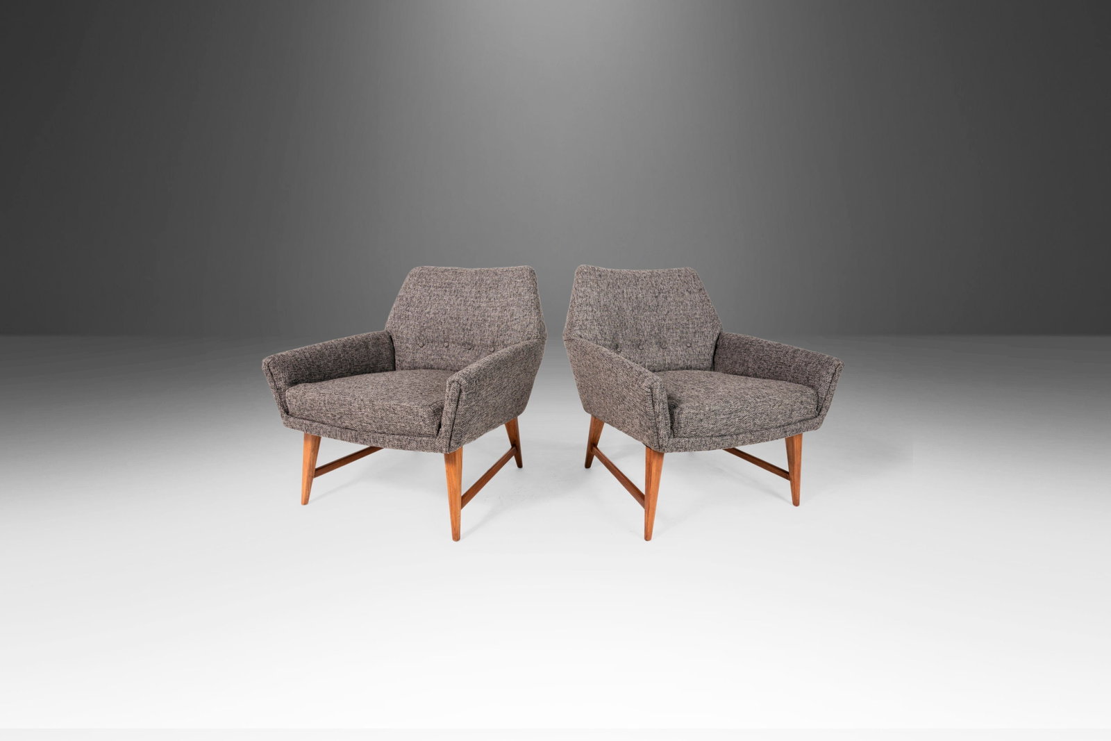 Gio Ponti Inspired Set of 2 Restored Lounge Chairs in Charcoal Tweed (1 of 10)