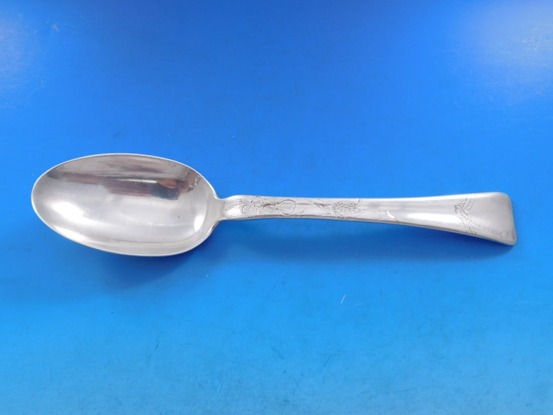 Tiffany & Co. Lap Over Edge Sterling Silver Serving Spoon Dragonfly 8 5/8": Tiffany & Co. Lap Over Edge Sterling Silver Serving Spoon Dragonfly 8 5/8" This exquisite serving spoon features the renowned Lap Over Edge pattern by Tiffany & Co., expertly crafted in sterling silve