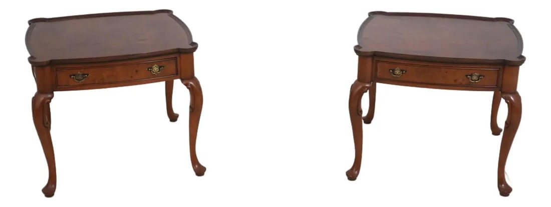 Elegant Pair of George III Burl Walnut End Tables (1 of 10)