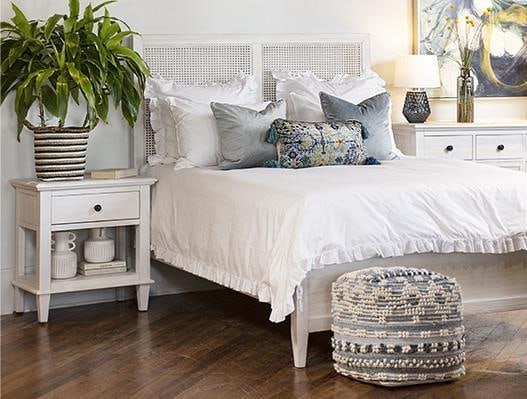 Rustic Eco-Friendly Whitewash Panel Bed - 2