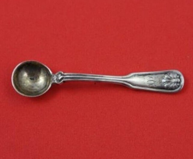 Tiffany & Co Shell and Thread Sterling Silver Salt Spoon 2 3/8" (1 of 3)