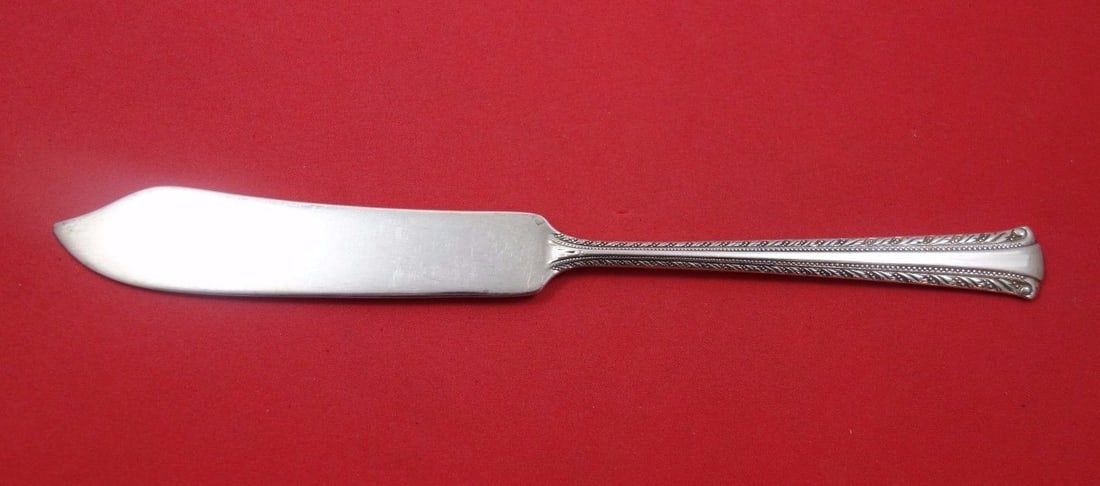 Reed & Barton Nancy Lee Sterling Silver Fish Knife 8 Inch: Reed & Barton Nancy Lee Sterling Silver Fish Knife 8 Inch This exquisite Nancy Lee fish knife by Reed & Barton showcases a timeless design, crafted entirely from sterling silver. Measuring 8 inches, t